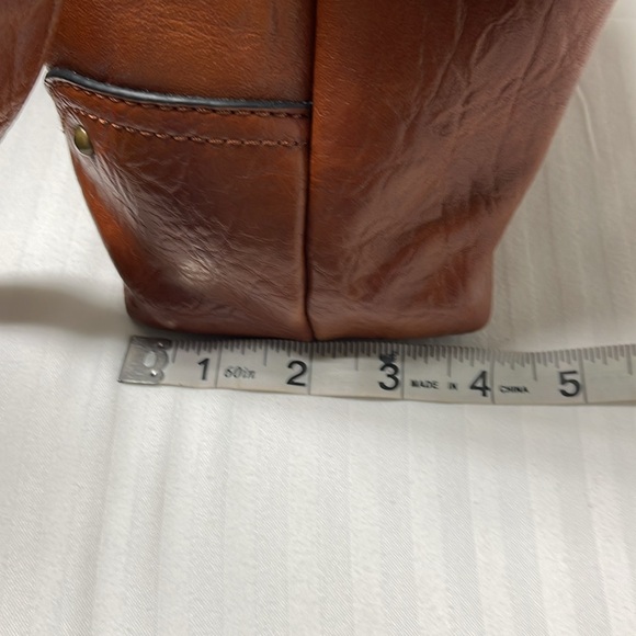 Cross body bag - Picture 7 of 13